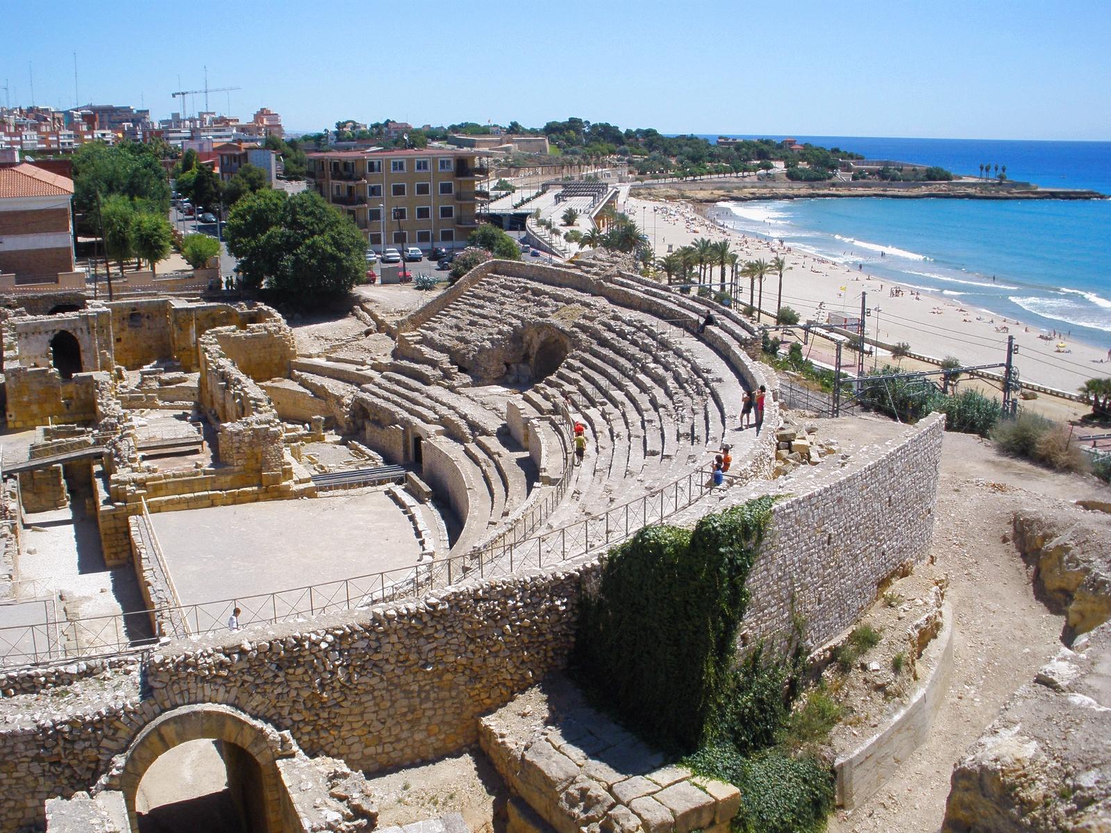 Tarragona_Anfiteatro_romano_Vistas_de_la_playa